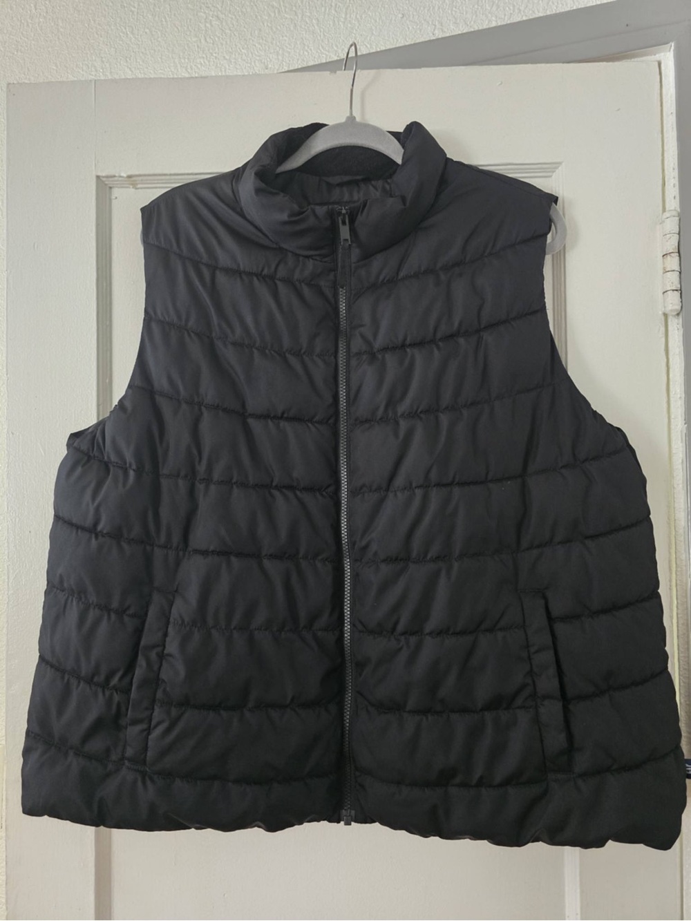 GAP Black Quilted Puffer Vest - Women's Size XXL cold control